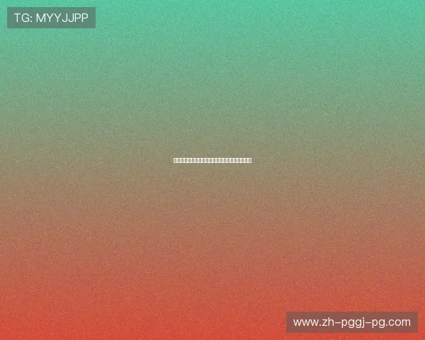 隐形防护艺术：足球隔离带与球场设计的视觉融合